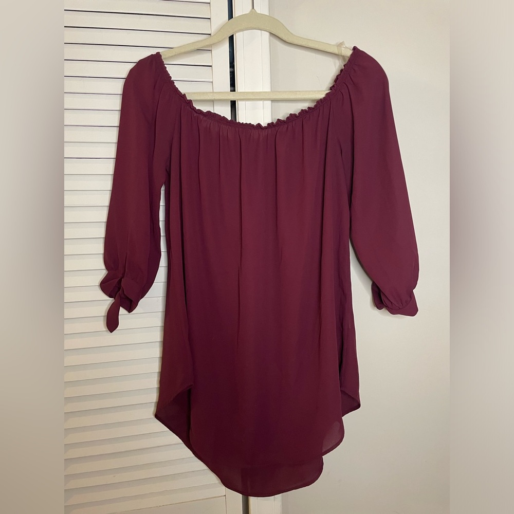 SMALL Burgundy Flowy Top, 3/4 Sleeve with Tie Detail, Off-Should Option